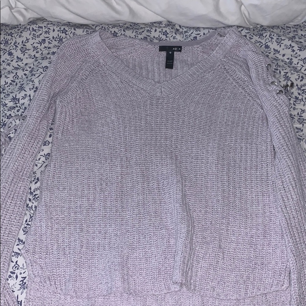 Barely worn Aqua lavender pull over(barely worn)